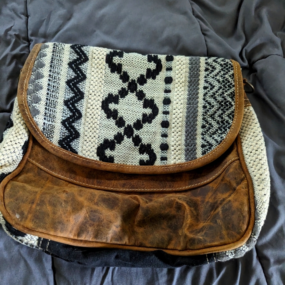 Hopofly purse